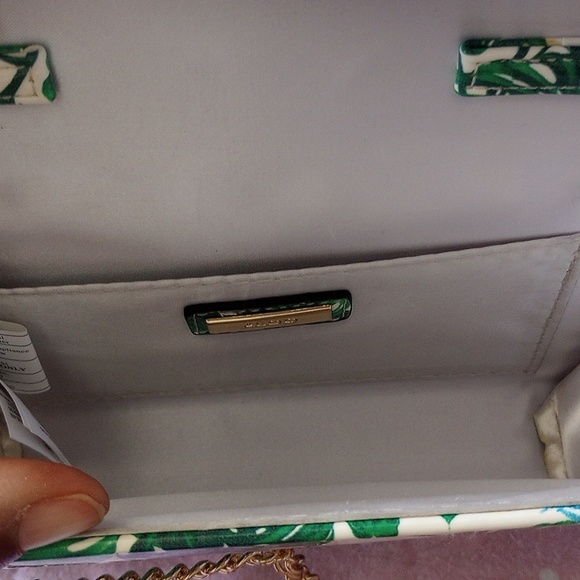 Aldo - Picture 3 of 5